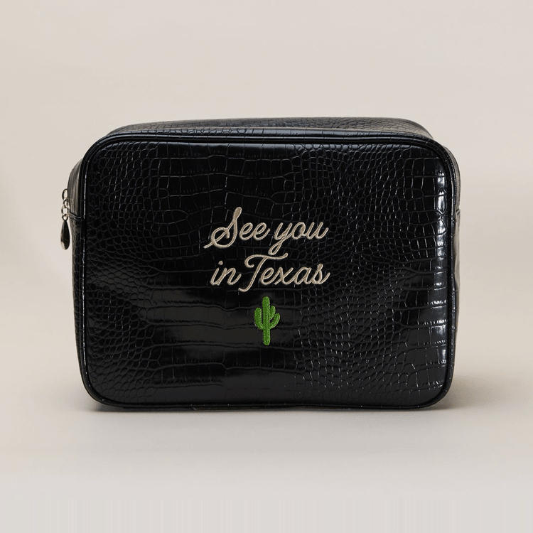 Signature Croc Pouch
