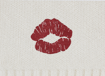 Kiss Sweater Cuff