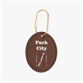 Ski Destination Oval Charm