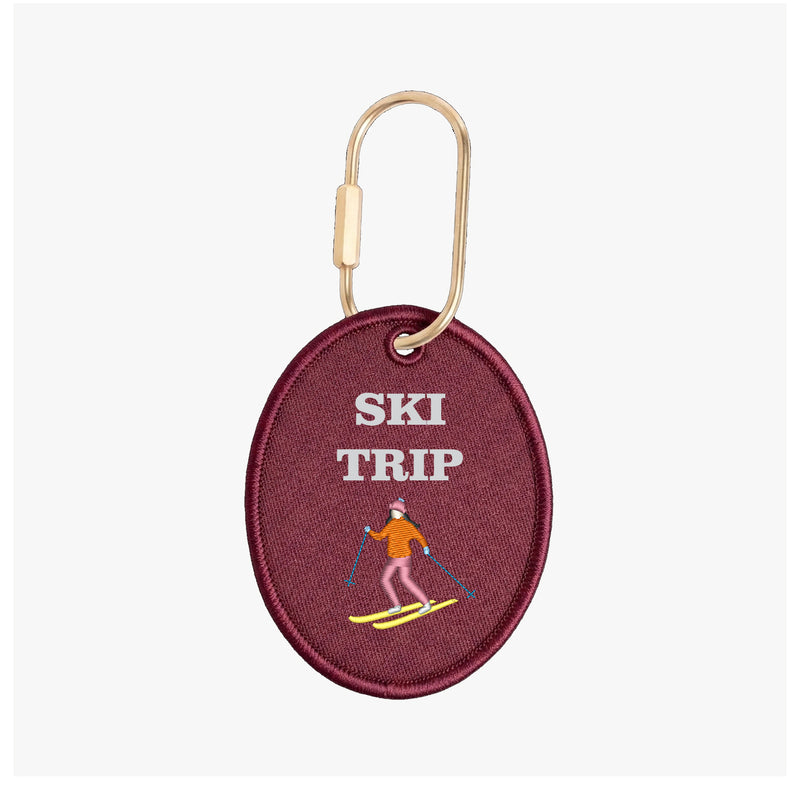 Ski Destination Oval Charm