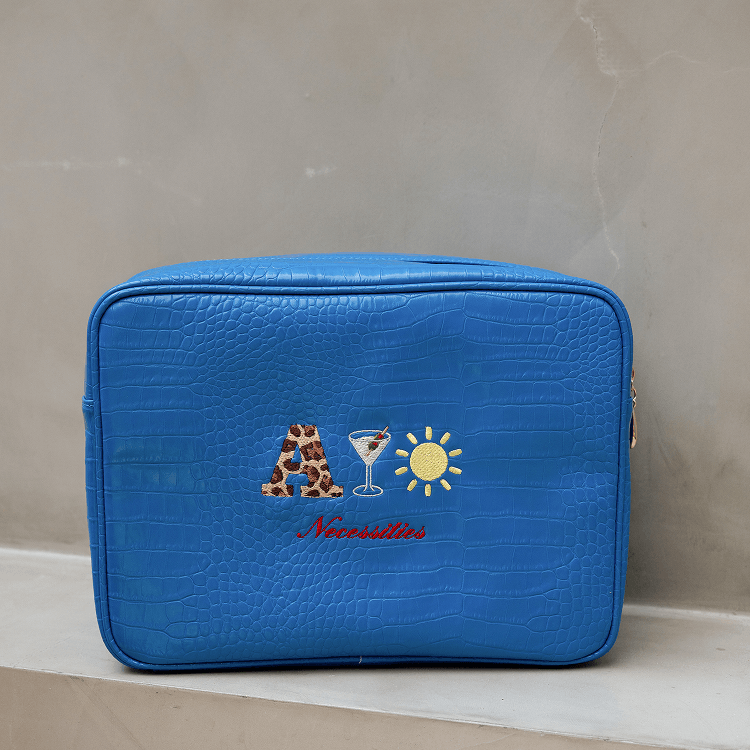 Essentials Croc Pouch